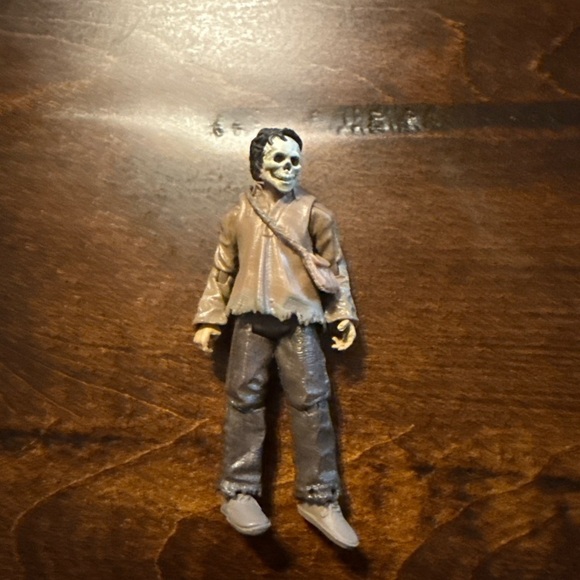 Indiana Jones Kingdom of The Crystal Skull CEMETERY WARRIOR Figure Hasbro 2007 - Picture 1 of 4
